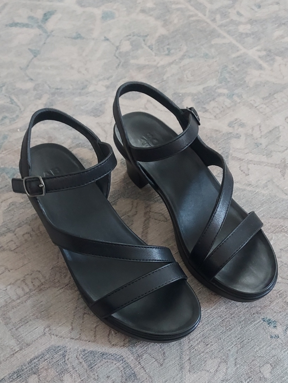 ABEO Flora Strappy Block Heel Sandal Black Leather 8.5 Neutral